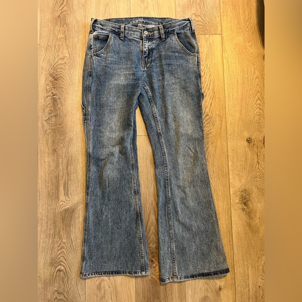 Brandy Melville Cargo jeans